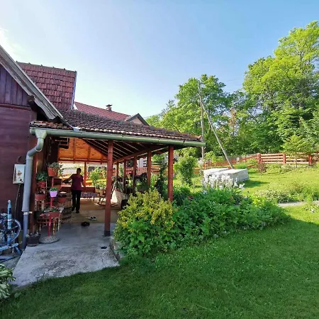 Beslic Apartment Kremna